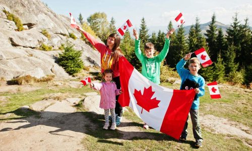 Immigrate-to-Canada-with-your-Family-pic